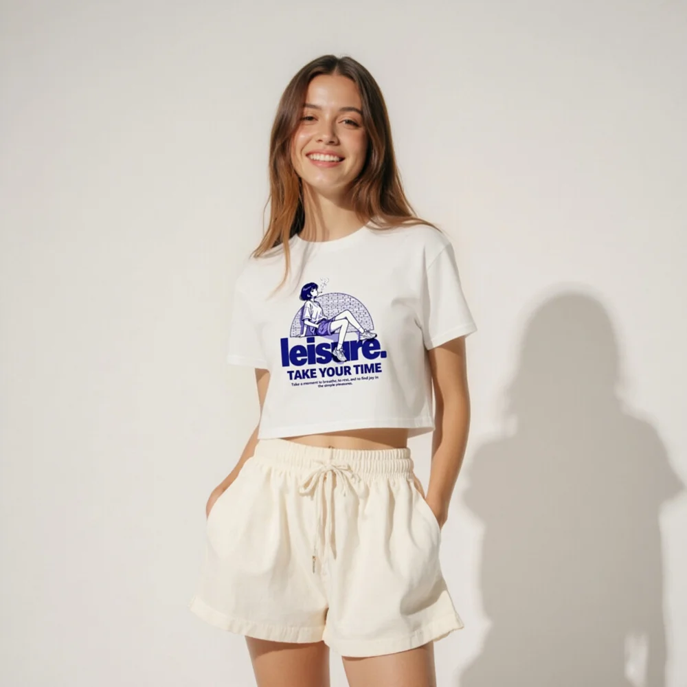 Leisure Crop Top for Women – Relaxed Fit Graphic Tee - Image 4