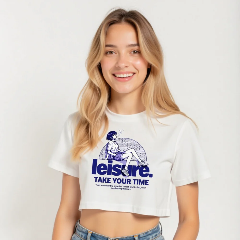 Leisure Crop Top for Women – Relaxed Fit Graphic Tee - Image 5