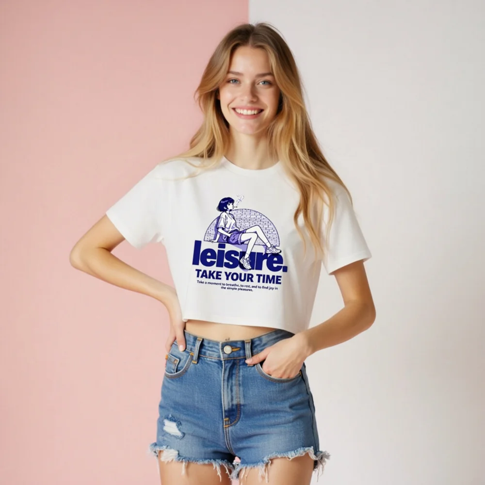 Leisure Crop Top for Women – Relaxed Fit Graphic Tee - Image 8
